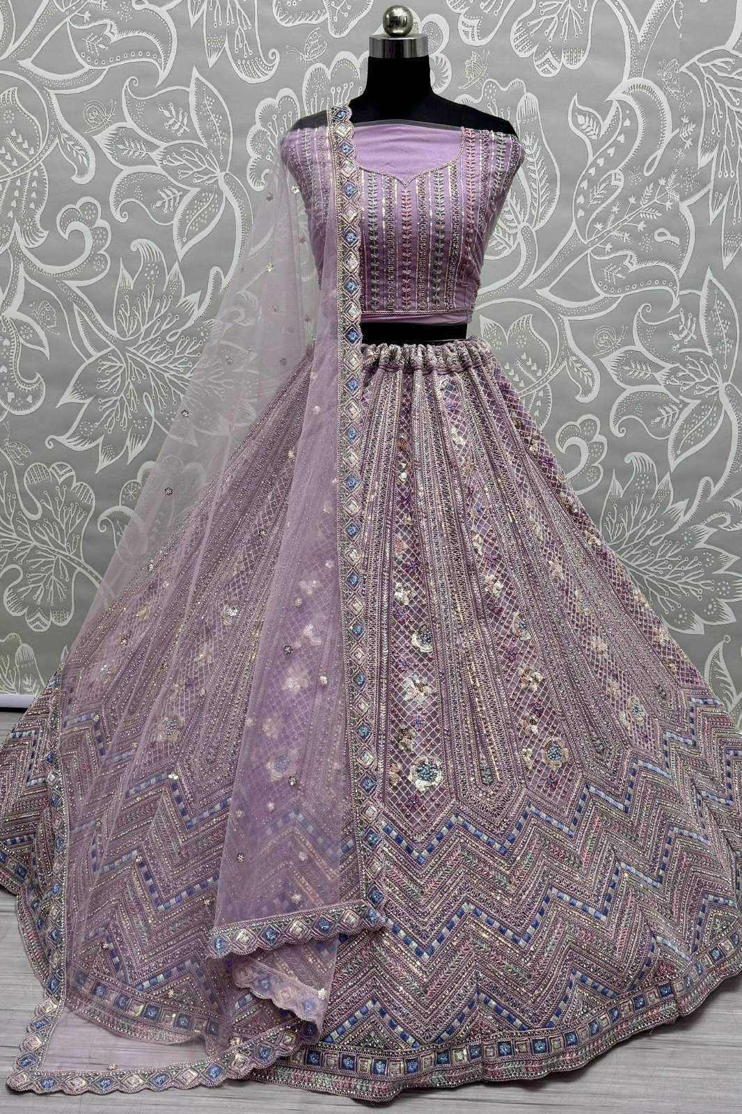 Anjani Arts 2829 Beautiful Net Embroidered Wedding Wear Lehenga choli