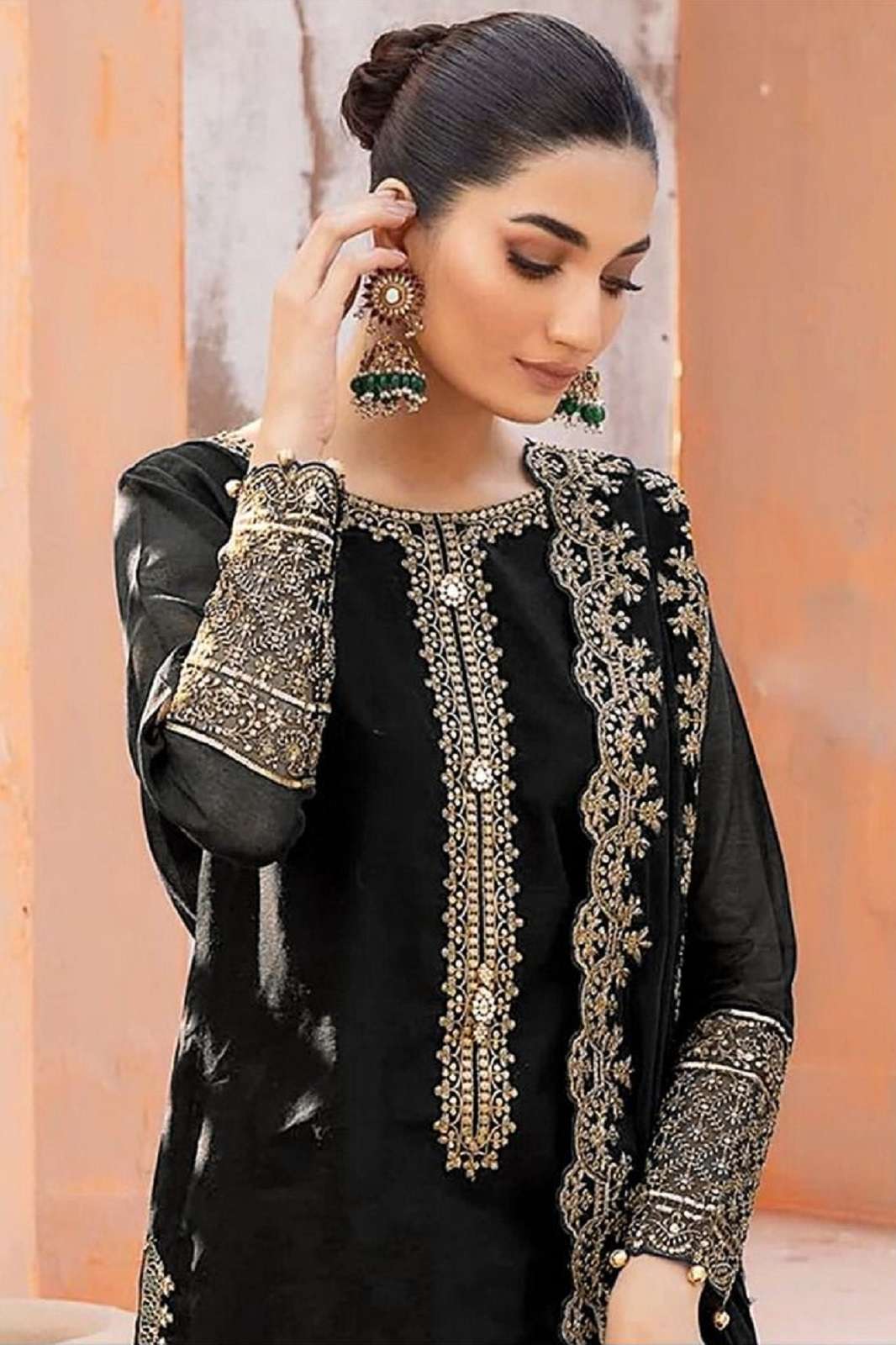 BILQIS B 85 A GEORGETTE EMBROIDERED BLACK SUITS