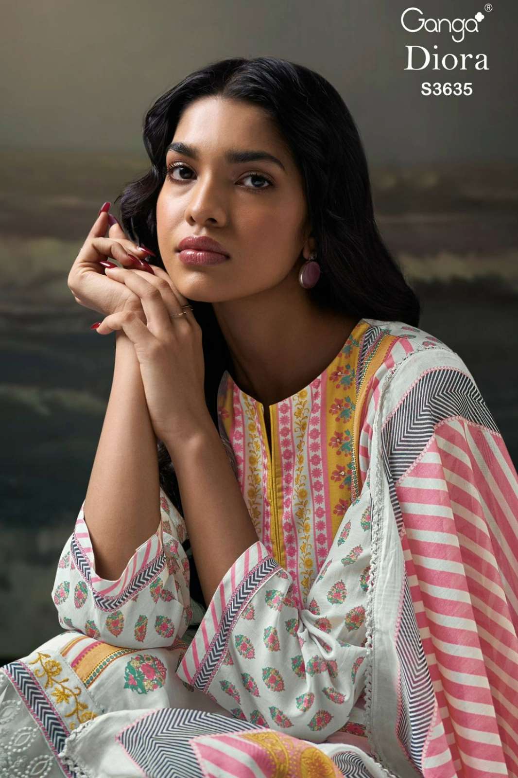 GANGA DIORA S3635 PREMIUM PURE MUL PRINTED SUIT WITH HAND WORK