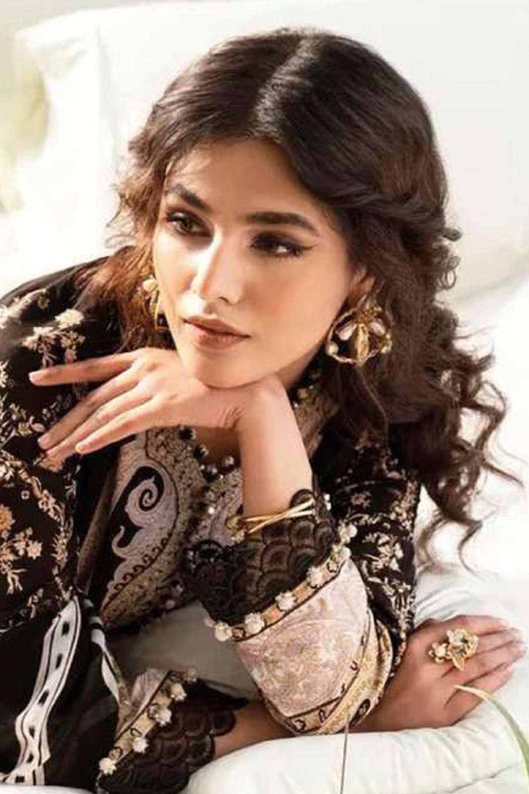HAZZEL SANA SAFINAZ 0345 COTTON EMBROIDERED DRESS MATERIALS