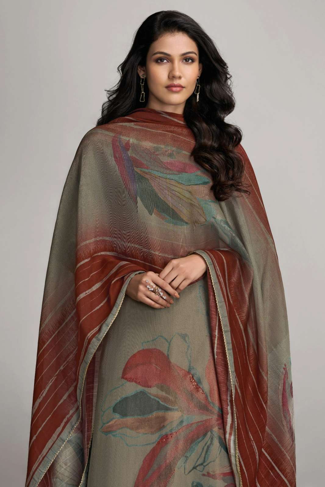OMTEX SUIT SAGA SILLI CHECKS DIGITAL PRINTED SUIT WITH EMBROIDERY