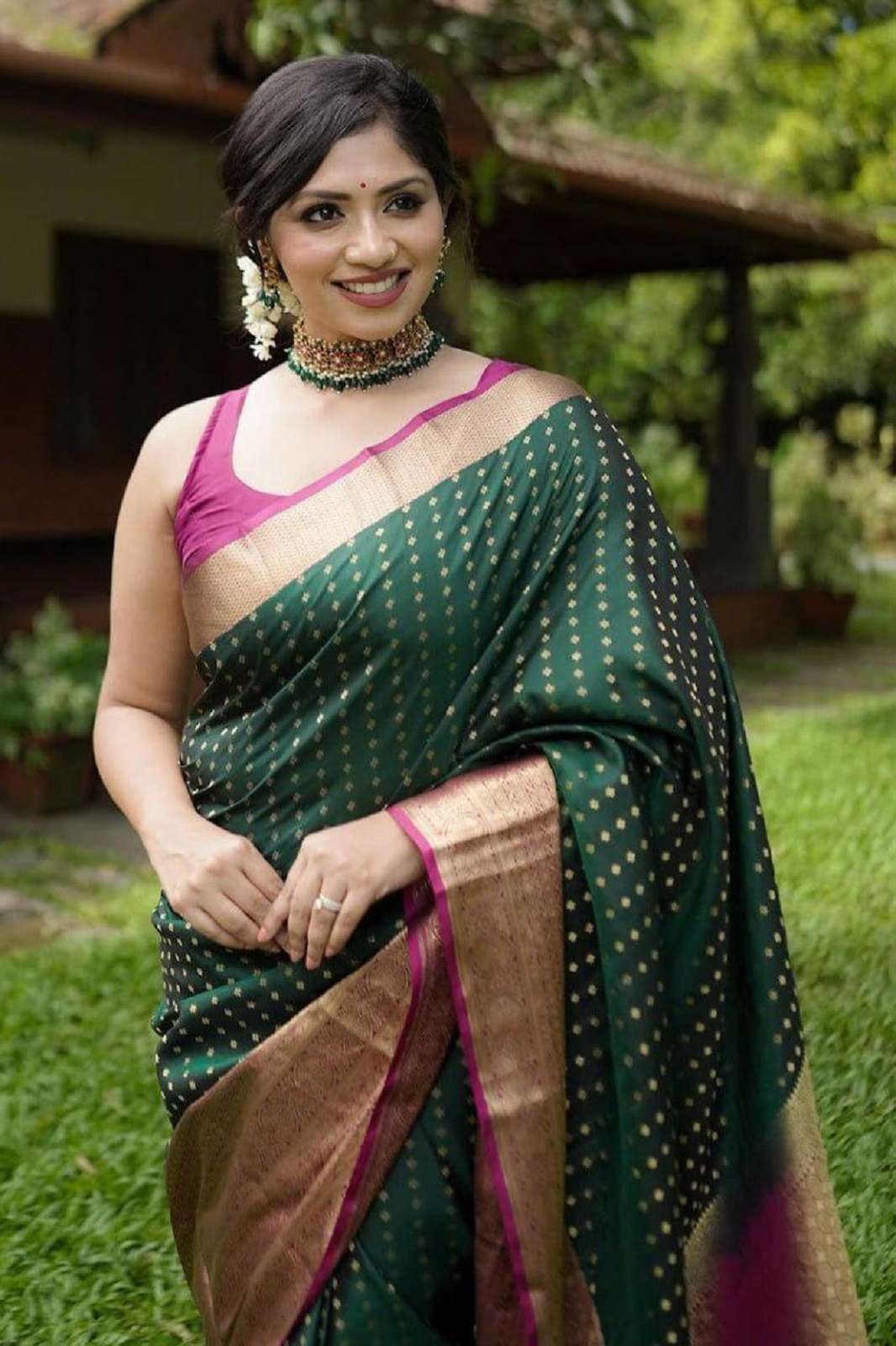 SHRI BALAJI 6047 LICHI SILK JAQUARD WORKED SAREES