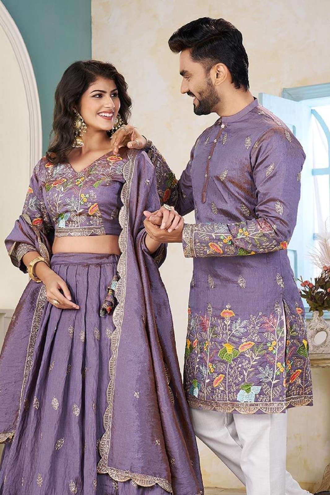 SHRI BALAJI COUPLE 5 DESIGNER WEAR SPECIAL COUPLE SETS