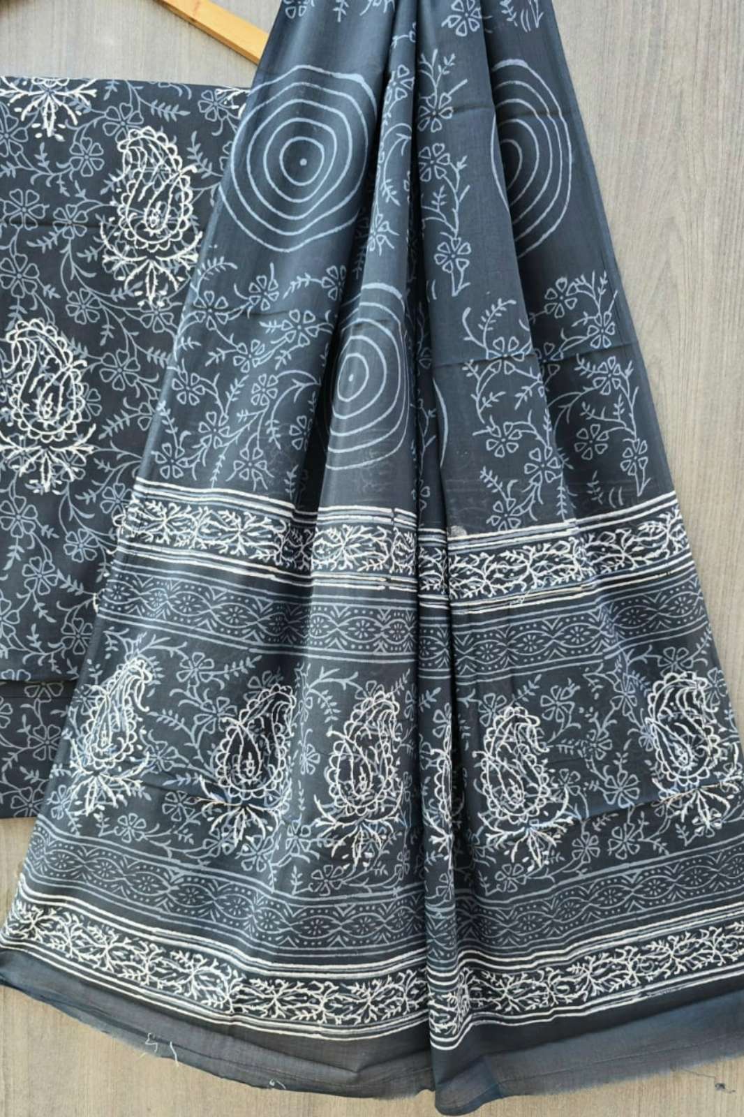 Shri Balaji Emporium RF14592 Bagru Hand Block Printed Pure Cotton Suits