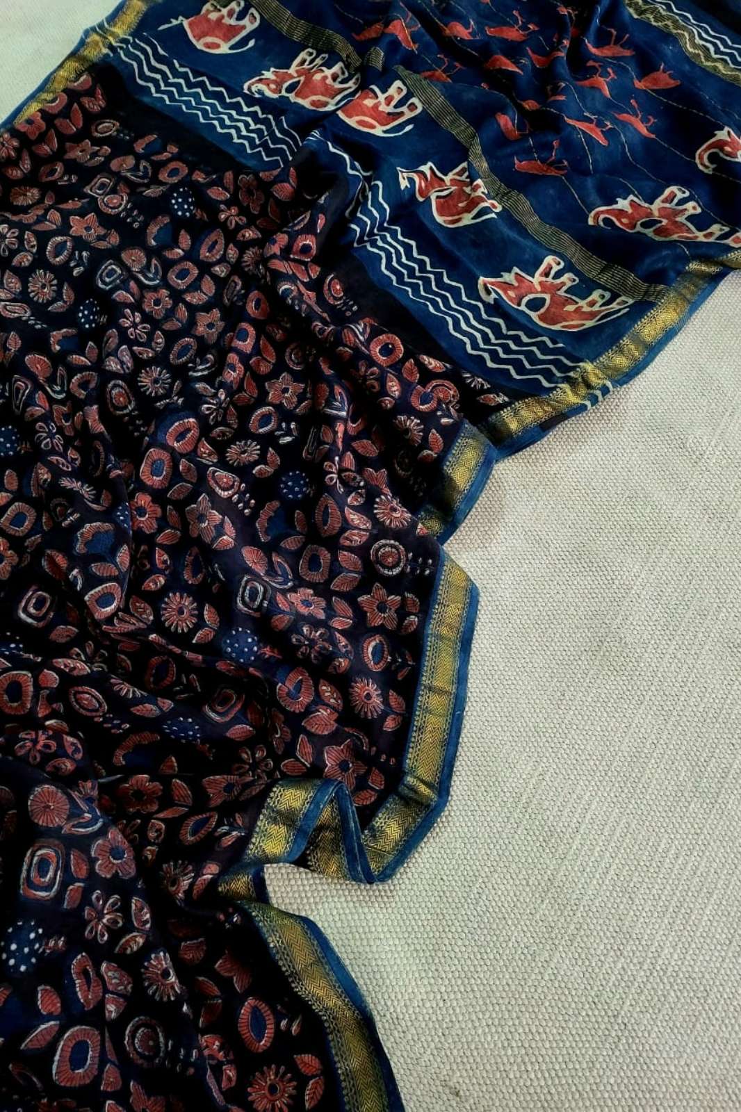 Shri Balaji Emporium RF14761 Hand Block Printed Maheshwari Silk Saree
