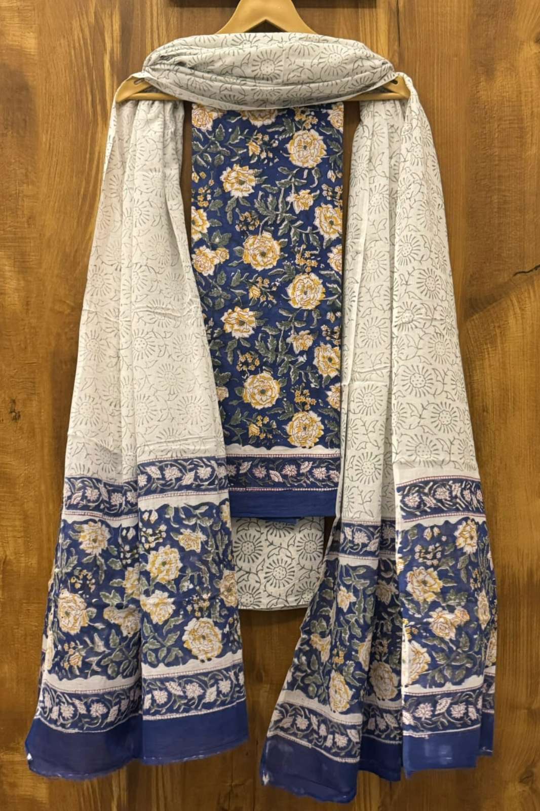 Shri Balaji Emporium RF14764 Bagru Hand Block Printed Pure Cotton Suits