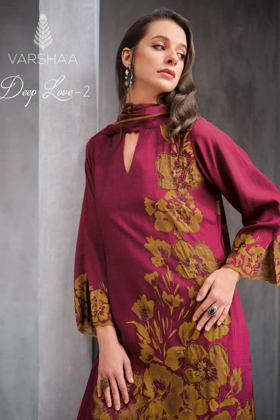 VARSHAA DEEO LOVE 2 VISCOSE MUSLIN DIGITALLY PRINTED SUIT WITH HANDWORK