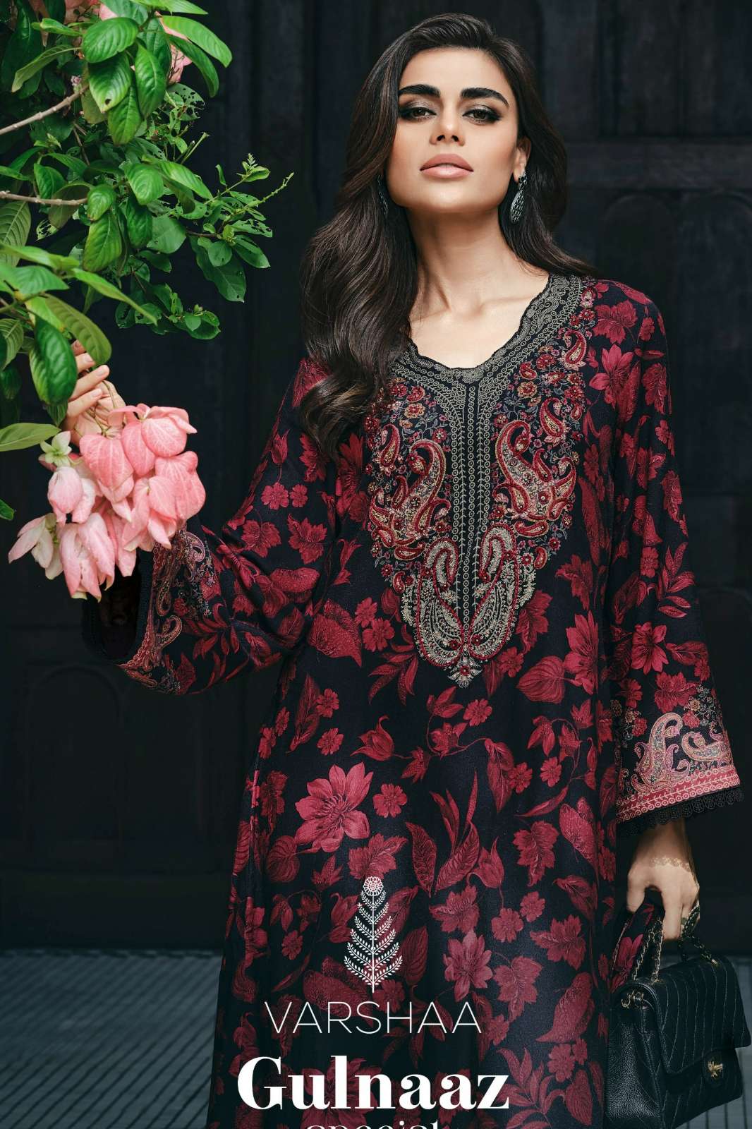 VARSHAA GULNAAZ SPECIAL VISCOSE MUSLIN DIGITALLY PRINTED SUIT WITH HANDWORK