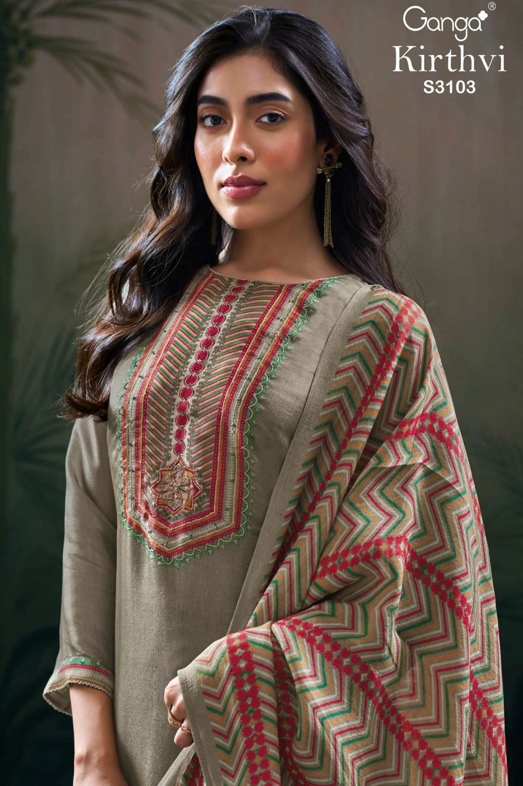  GANGA KIRTHVI S3103 PREMIUM PURE BEMBERG SILK SUIT WITH HAND EMBROIDERY