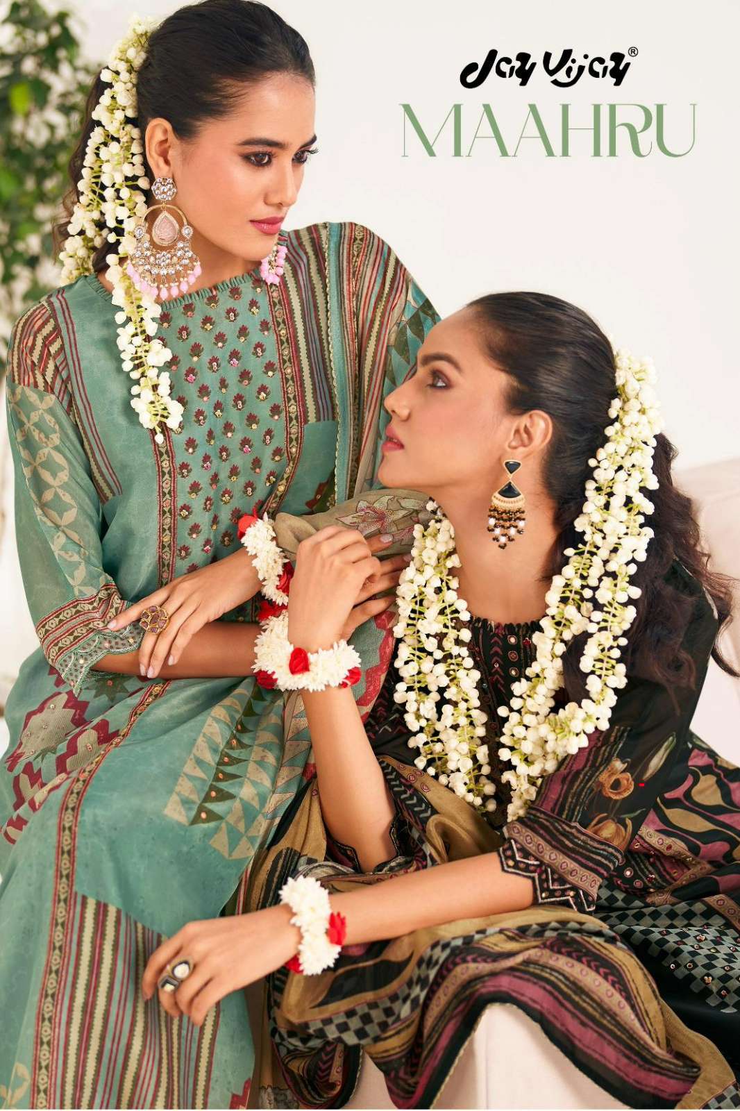  JAY VIJAY MAAHRU PURE BEMBERG SILK DIGITAL PRINTED SUIT WITH HAND EMBROIDERY 