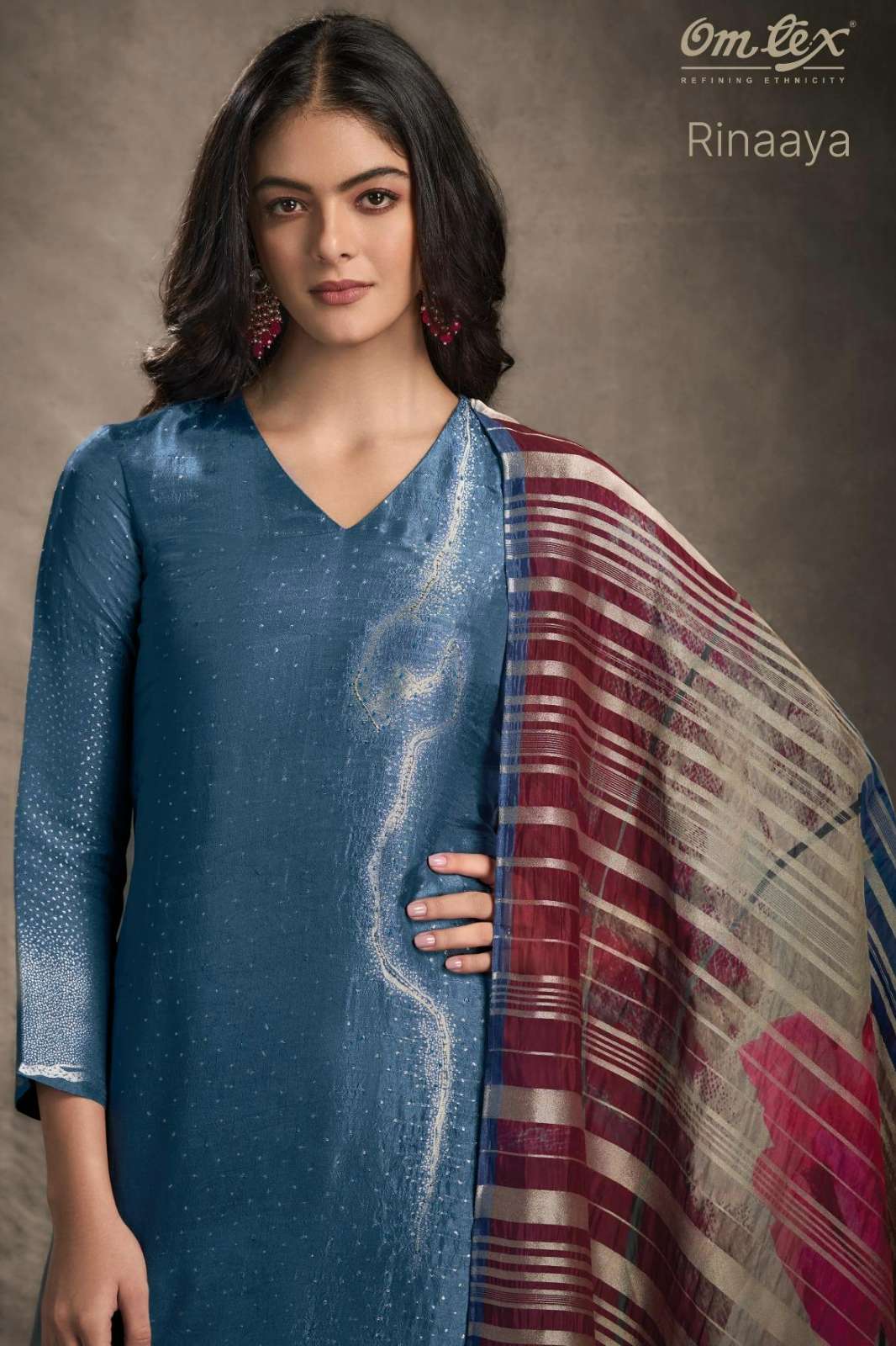  OMTEX RINAAYA RUBINA SILK JACQUARD SUIT WITH EMBROIDERY 