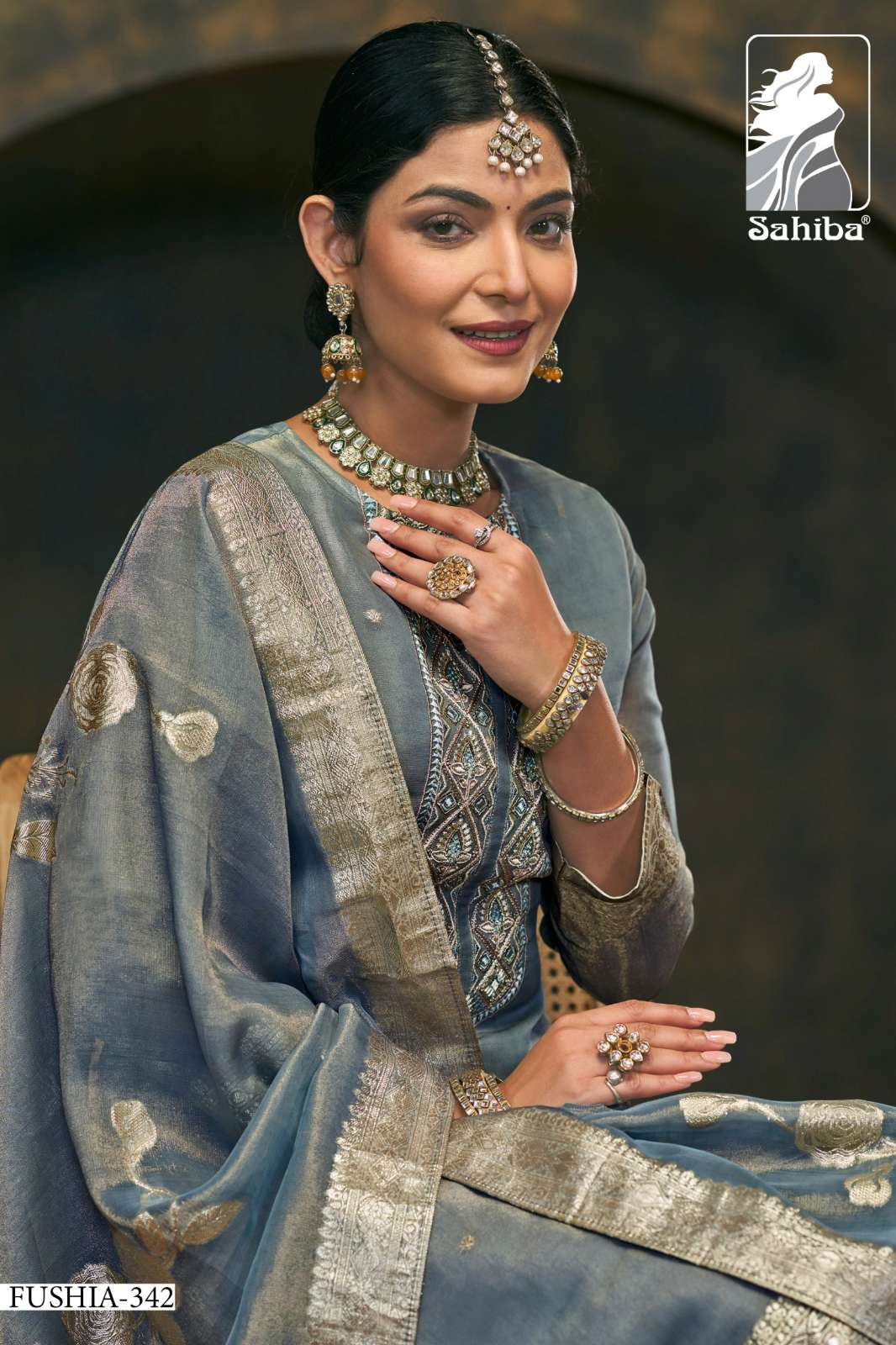 SAHIBA FUSHIA FANCY SIMMER JAQUARD SUIT WITH EMBROIDERY & HAND WORK