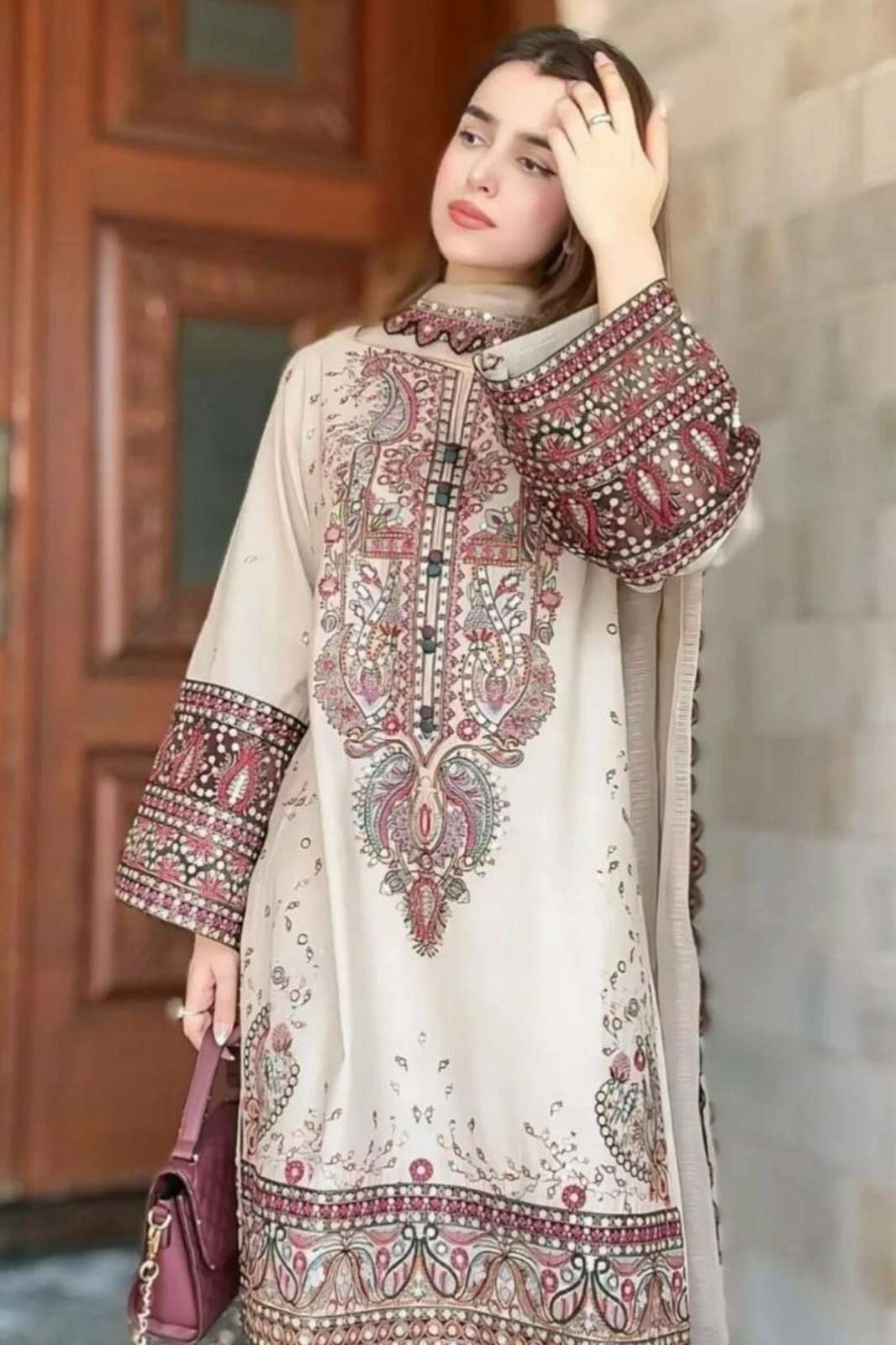 Shri Balaji Emporium DV 24652 Chinon Designer Sequence Work Suit