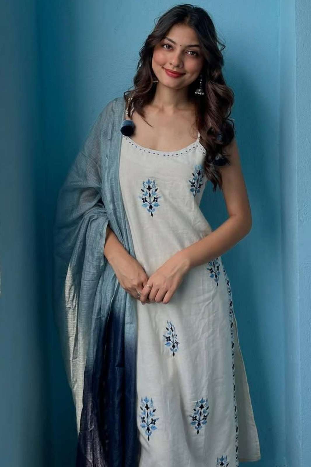 SHRI BALAJI EMPORIUM LG 1983 STRIPPED KURTI AND PANT COTTON WITH DUPATTA