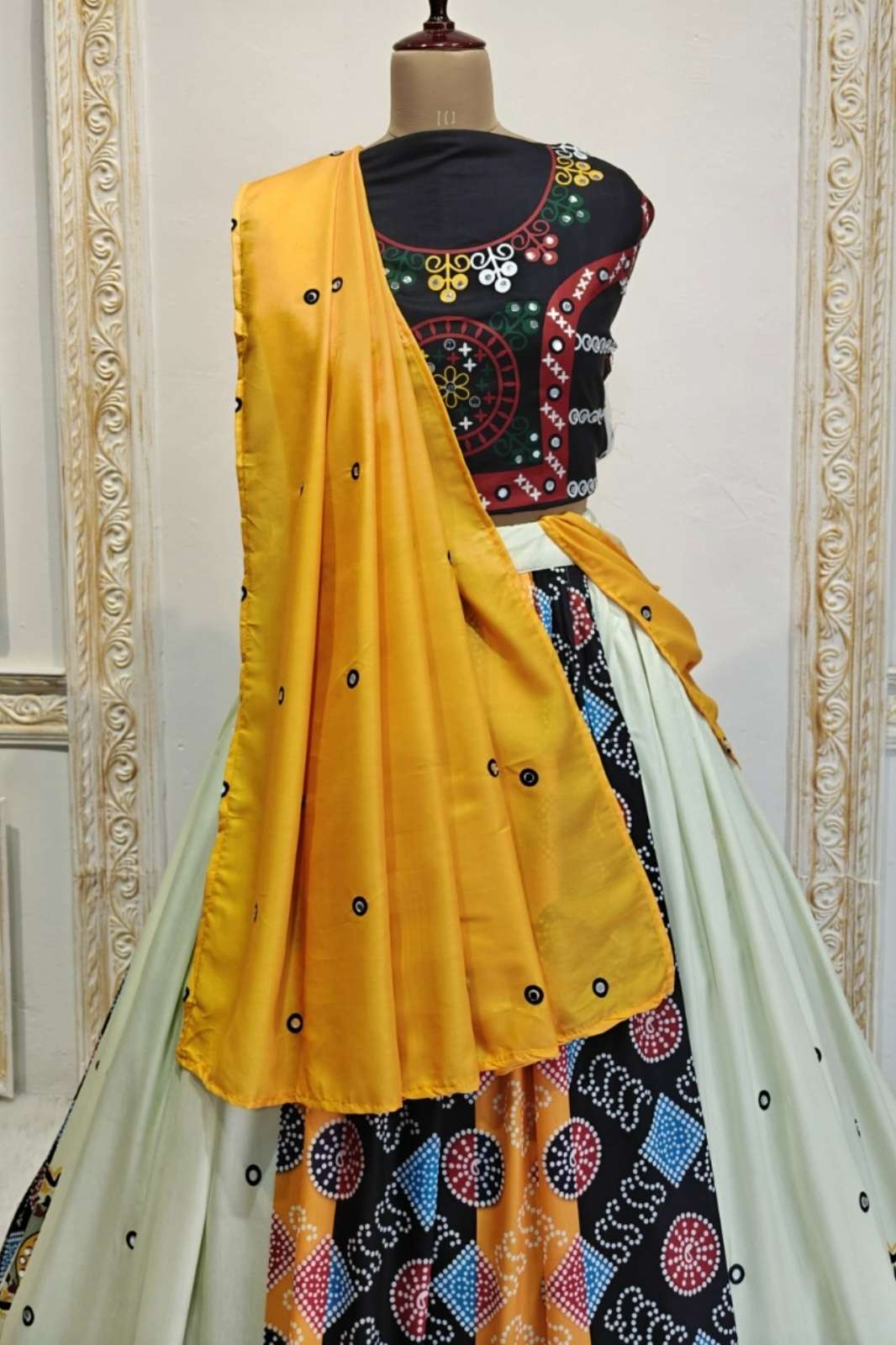 Crazy Cloths SF 1535LM Heavy Muslin Cotton Lehenga Choli