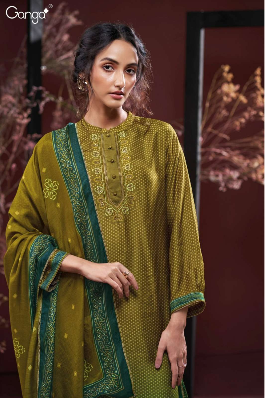 GANGA KEZIAH S3939 PREMIUM PURE BEMBERG RUSSIAN SILK HAND WORK SUIT 