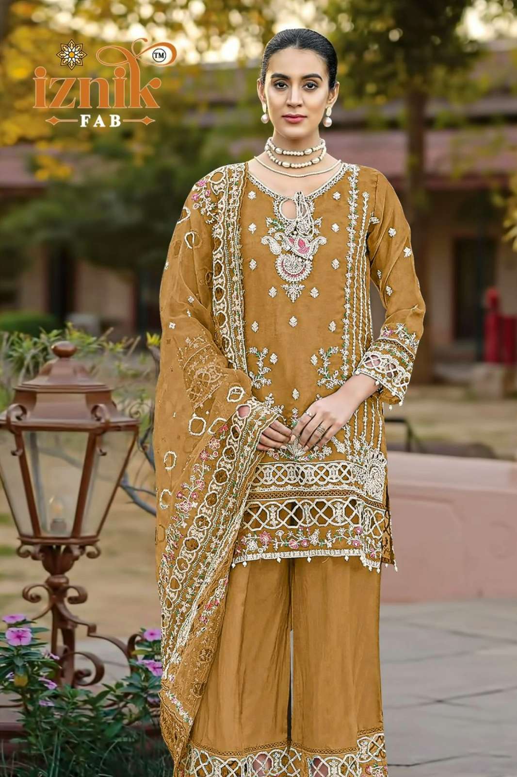 IZNIK FAB A 292 Textilemela Organza Embroidery & CutWork Suit
