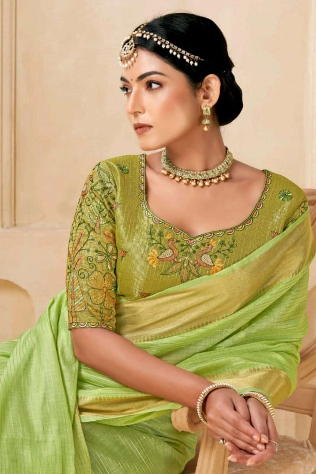 Kira Kia Silk Viscose Saree with Fancy Worked Blouse