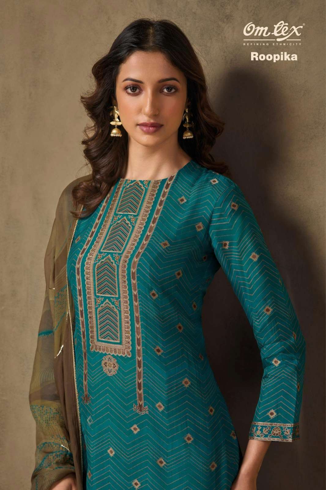OMTEX ROOPIKA CREO SILK JACQUARD DIGITAL PRINTED SUIT 