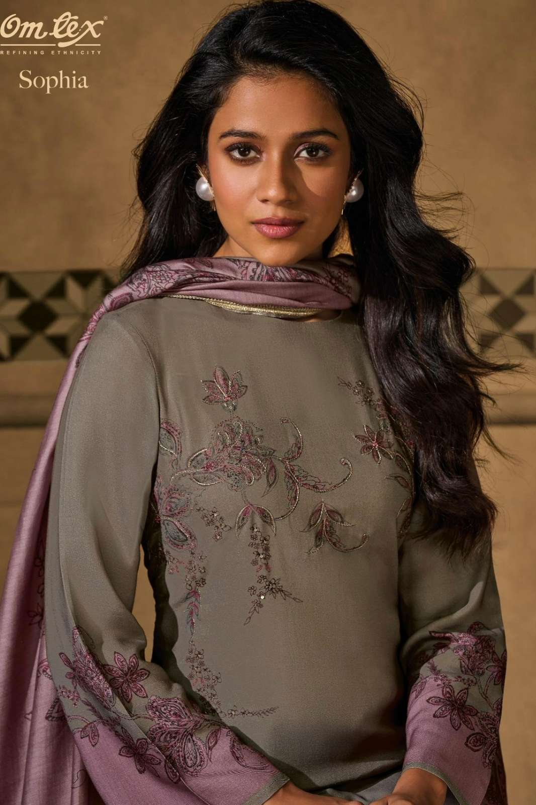 OMTEX SOPHIA PURE PASHMINA DIGITAL PRINTED SUIT WITH HAND WORK