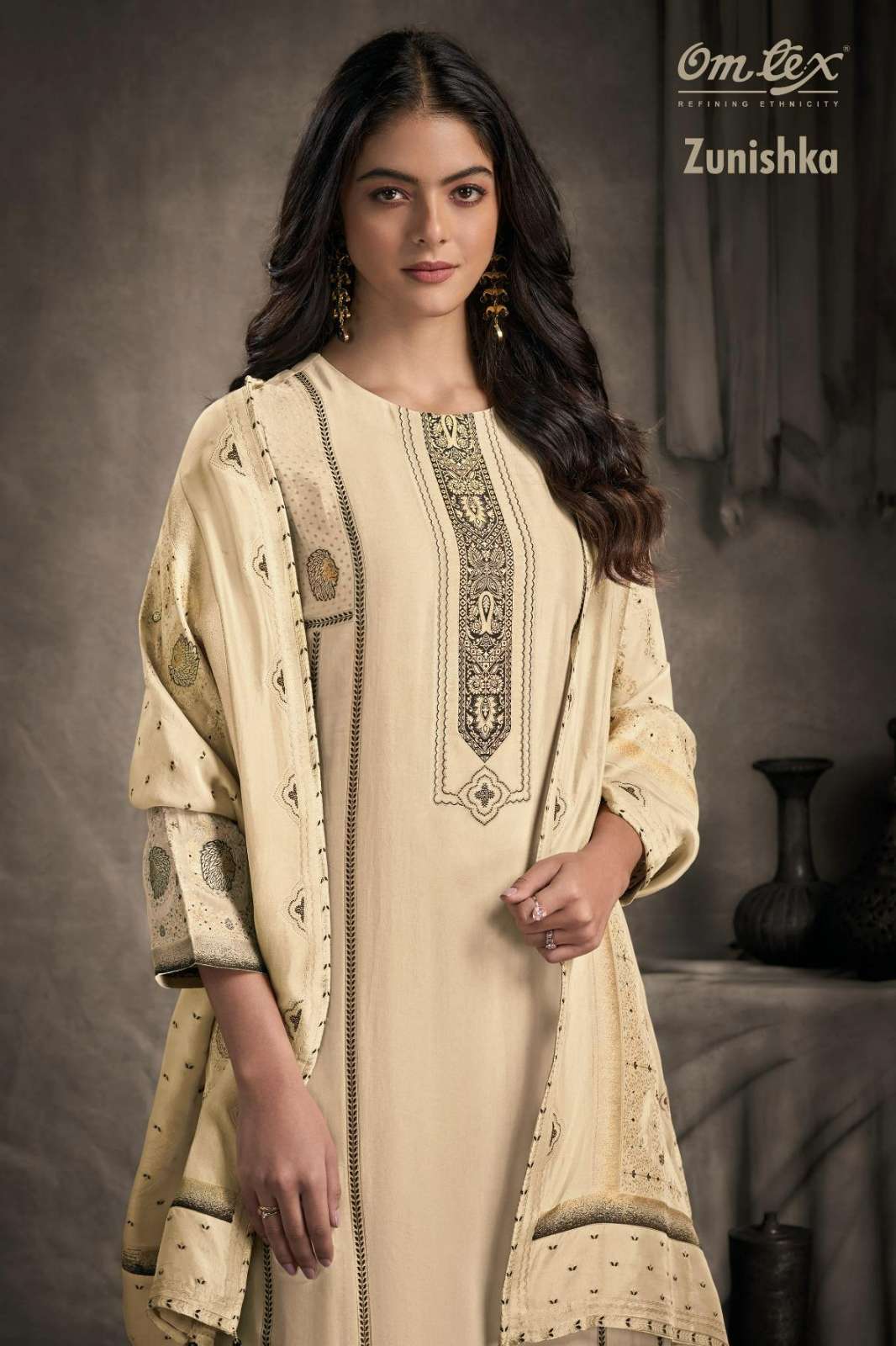 OMTEX ZUMISHKA BEAUTIFUL CREO SILK JACQUARD SUIT 