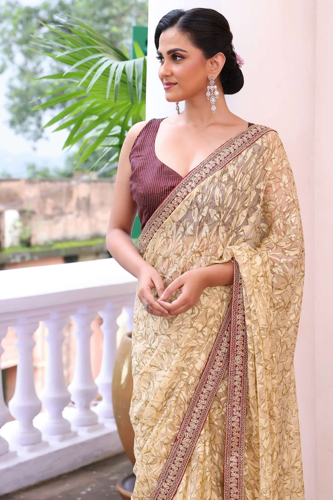 Shri Balaji Emporium 7001 Embroidered Designer Brasso Saree