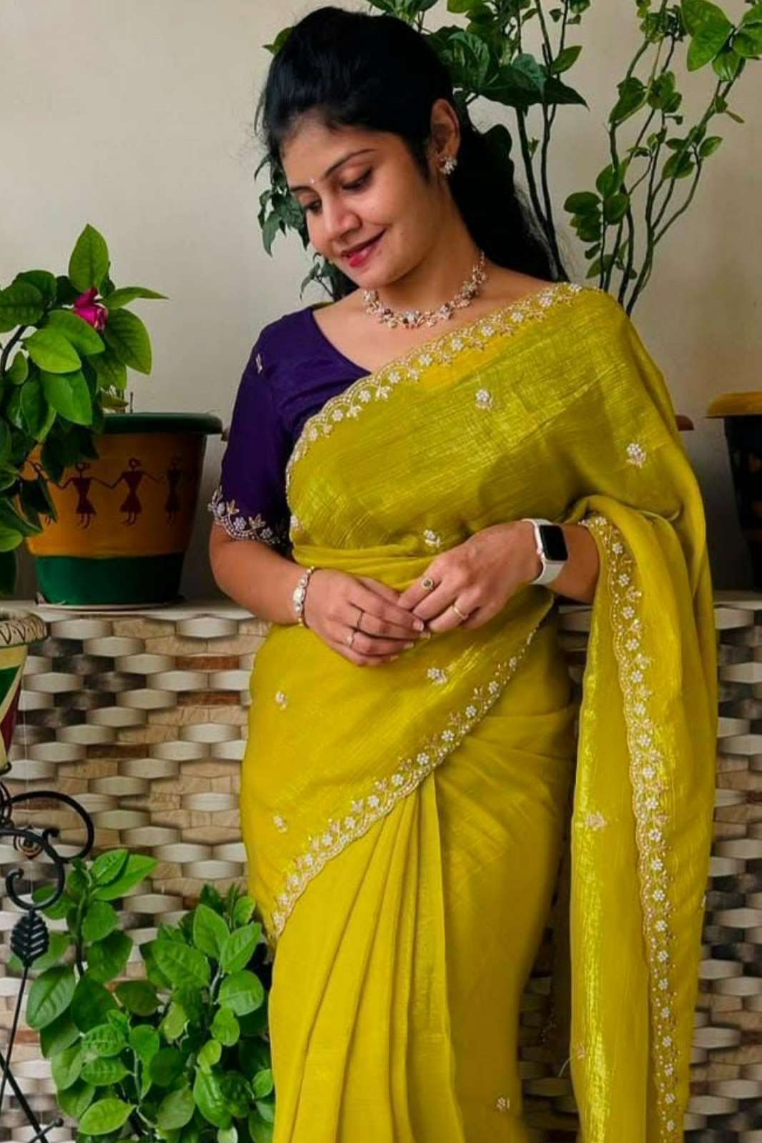 Shri Balaji Emporium BT1267 Crunchy Ciffon Embroidery & Hand Moti Work saree 