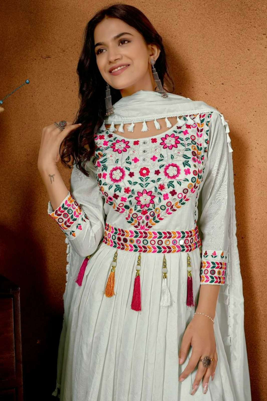 Shri Balaji Emporium DV 24876 Heavy Roman Silk Anarkali Style Suit