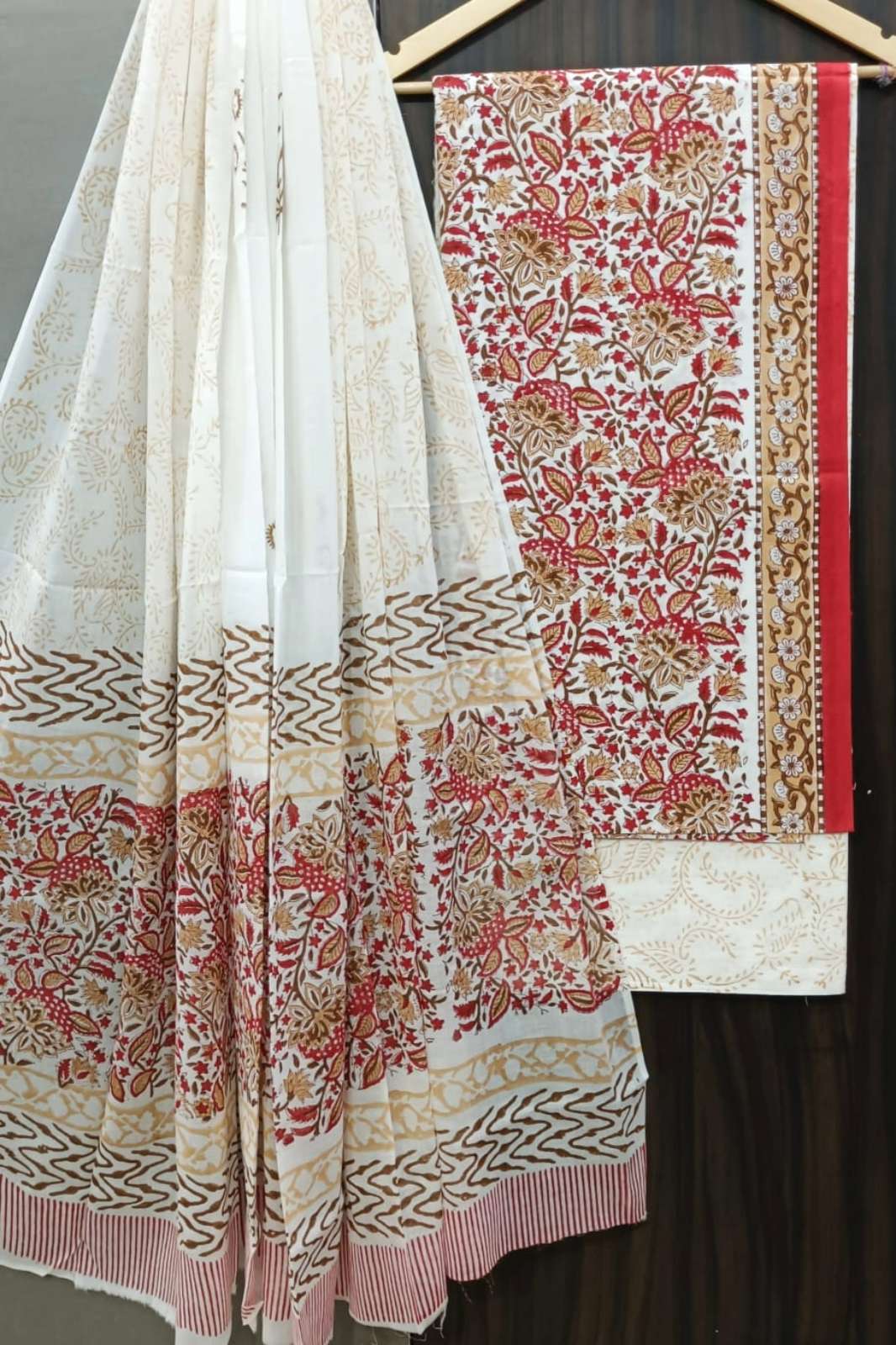 Shri Balaji Emporium RF16542 Handblock Printed Cotton Unstitched Suit
