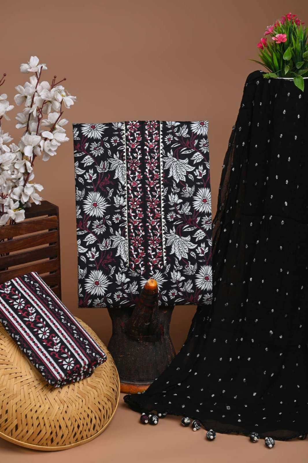 Shri Balaji Emporium RF16914 Bagru Hand Block Printed Cotton Unstitched Suits