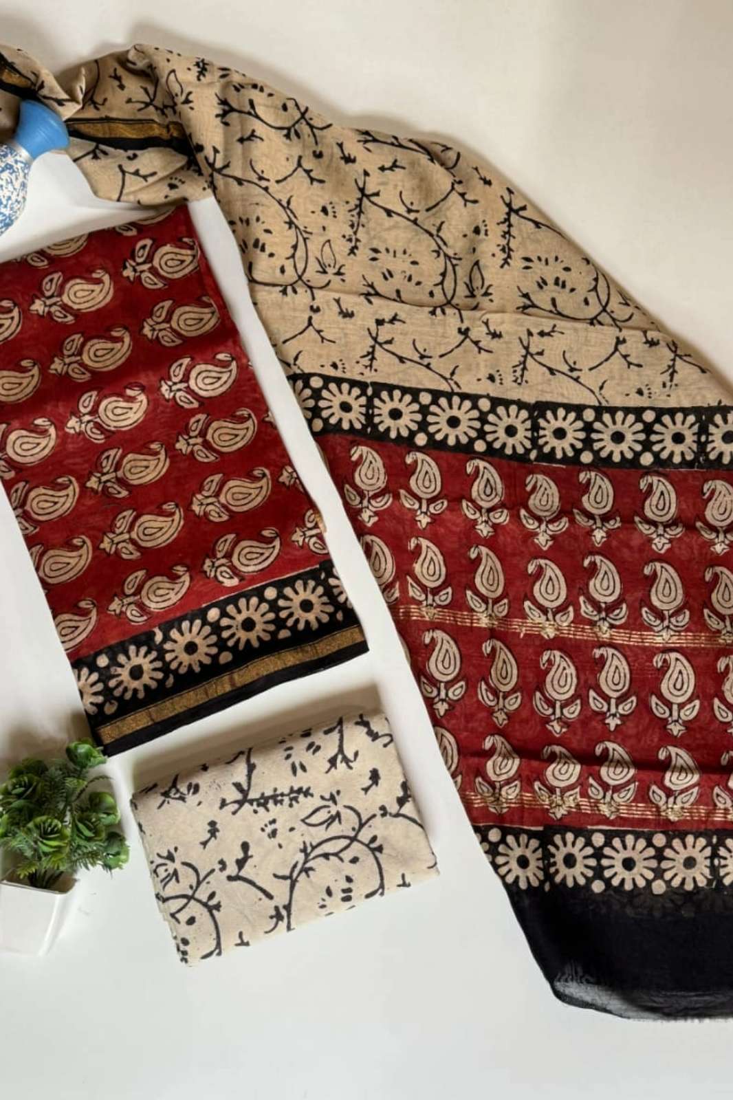 Shri Balaji Emporium RF17208 Hand Block Printed Chanderi Silk Unstitch Suit