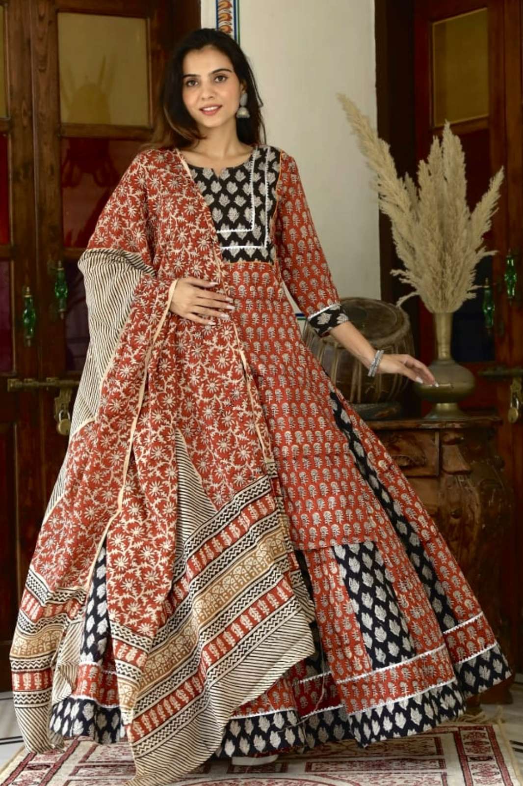 Shri Balaji Emporium SB16703 Ready to Wear Pure Cotton Hand Block Printed Suit with Skirt 