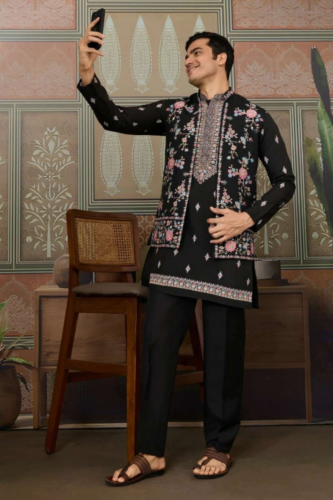 SHUBHVASTRA GOLDEN VIRAASAT Festival Mens Wear Koti Kurta with Bottom