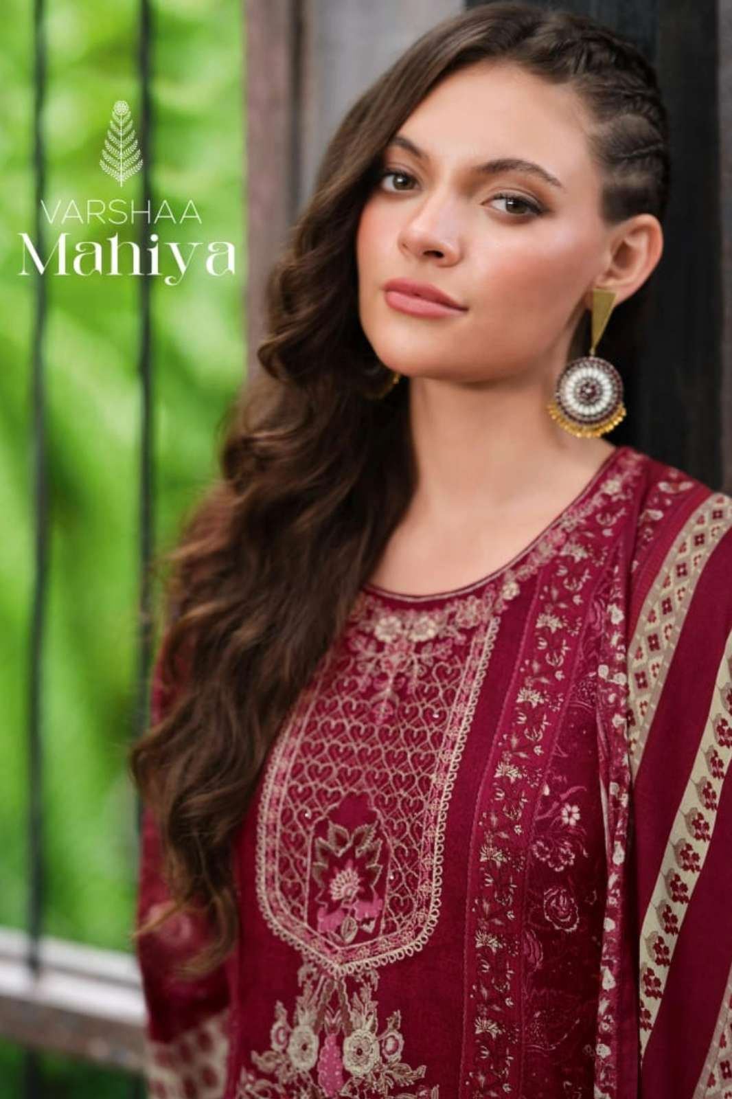 VARSHAA  MAHIYA MATTE LINEN PRINTED SUIT WITH EMBROIDERY