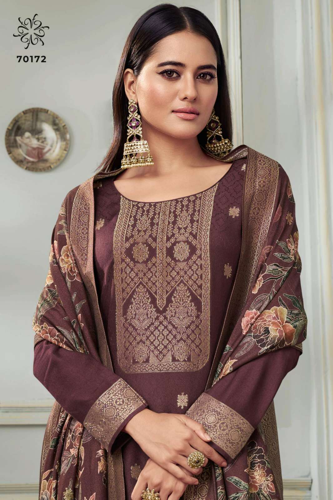 VINAY KERVIN AADHIRA 7 VISCOSE PASHMINA JACQUARD SUIT 
