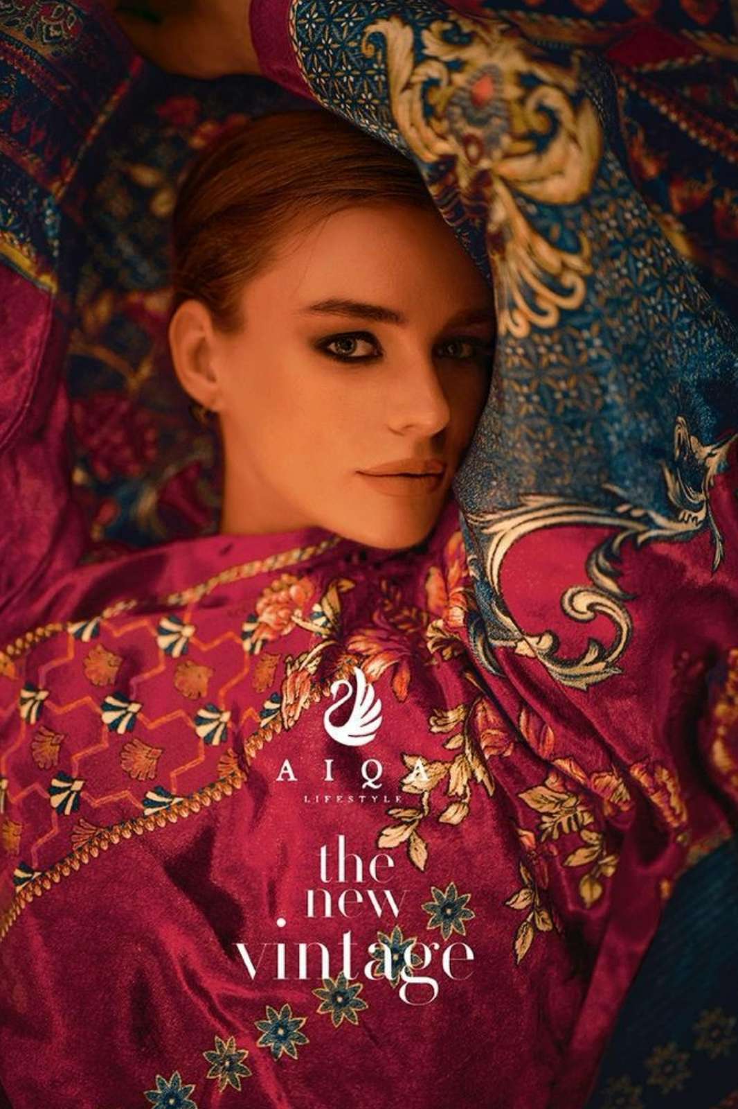 AIQA THE NEW VINTAGE PURE VELVET DEGITAL PRINTED SUIT WITH PATCH WORK