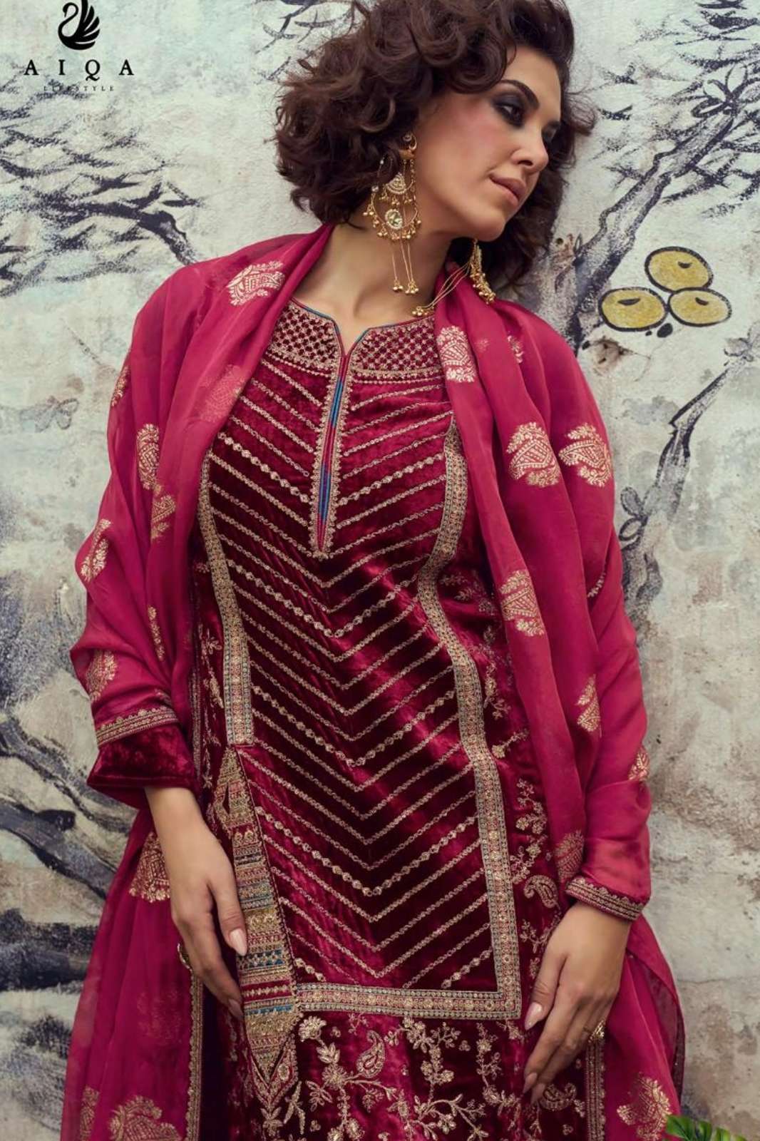 AIQA VELVORA PURE VISCOSE VELVET SUIT WITH FANCY WORK