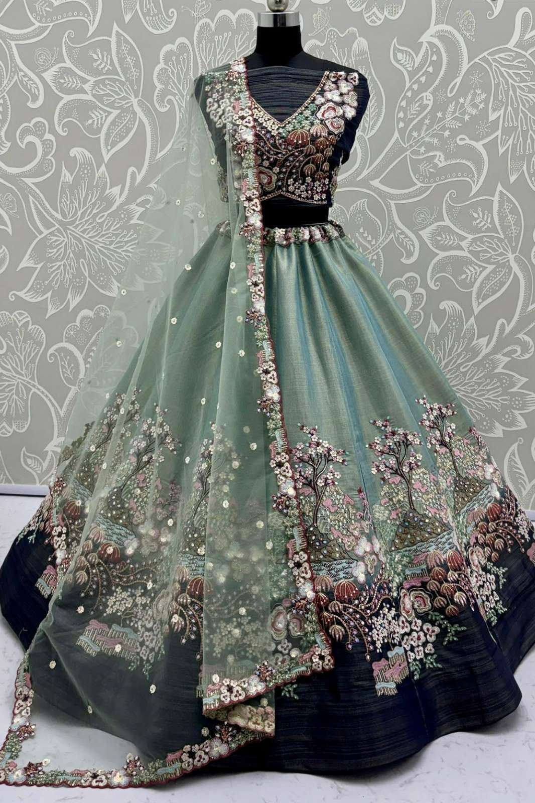 Anjani Arts 2922 Wedding Wear Beautiful Gadhwal Silk Embroidered Lehenga choli