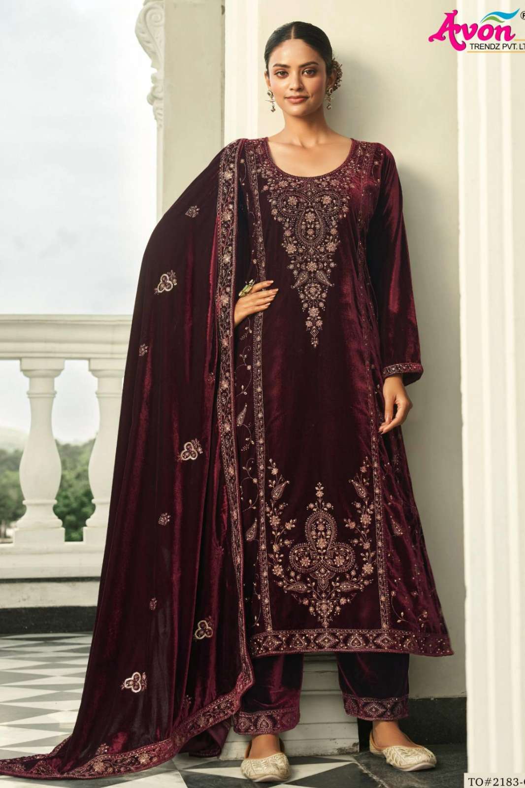 AVON TOHFA VOL 2 TOP VELVET EMBROIDERY WORK SUIT WITH EXCLUSIVE JHARKHAN