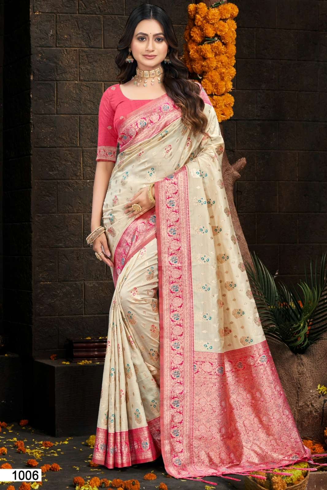 Bunawat Lalita Silk 1001 to 1006 Silk with Designer Weaving Saree 