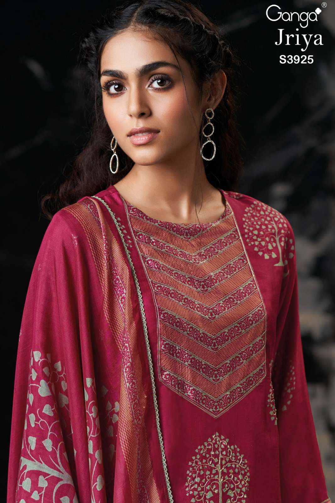 GANGA JRIYA S3925 PURE BEMBERG RUSSIAN SILK SUIT WITH HAND WORK