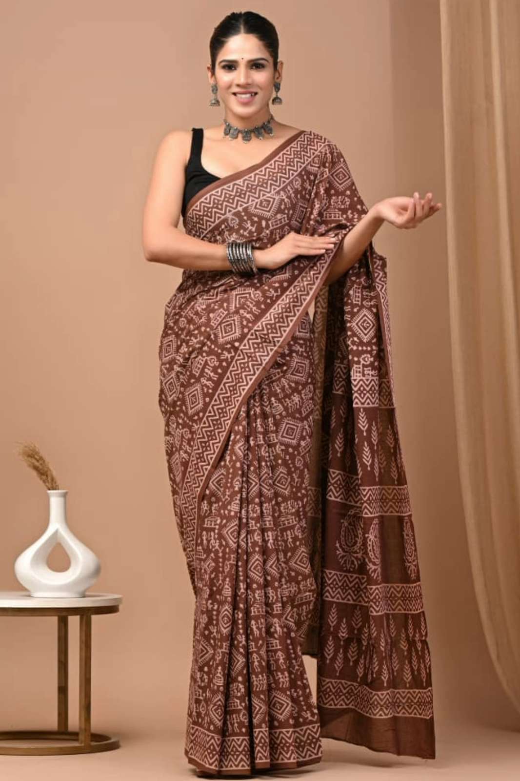 Shri Balaji Emporium RF17349 Hand Block Printed Pure Cotton Mulmul Saree