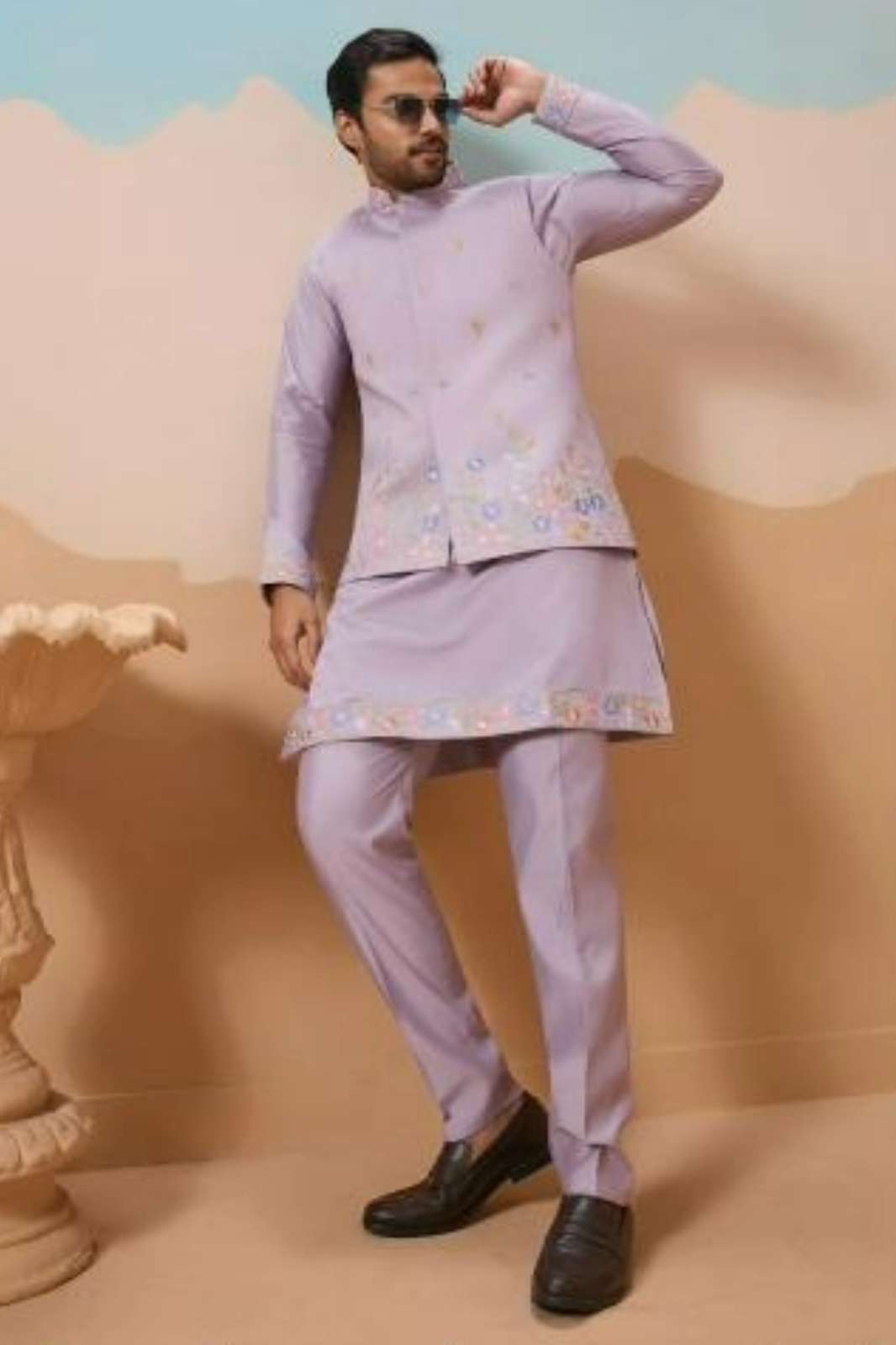 SHUBHVASTRA ROYAL RIVAAJ READY TO WEAR VISCOSE SILK KURTA PAJAMA WITH KOTI
