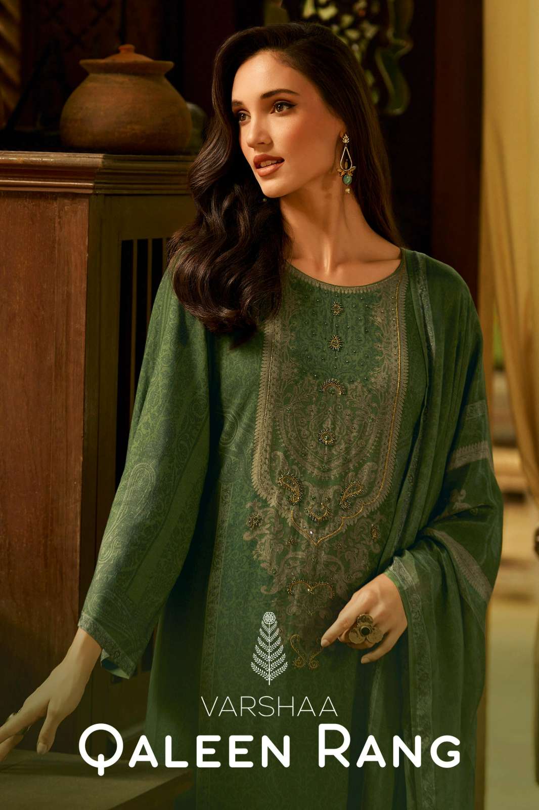 VARSHAA QALEEN RANG VISCOSE PASHMINA DIGITALLY PRINTED SUIT WITH HANDWORK