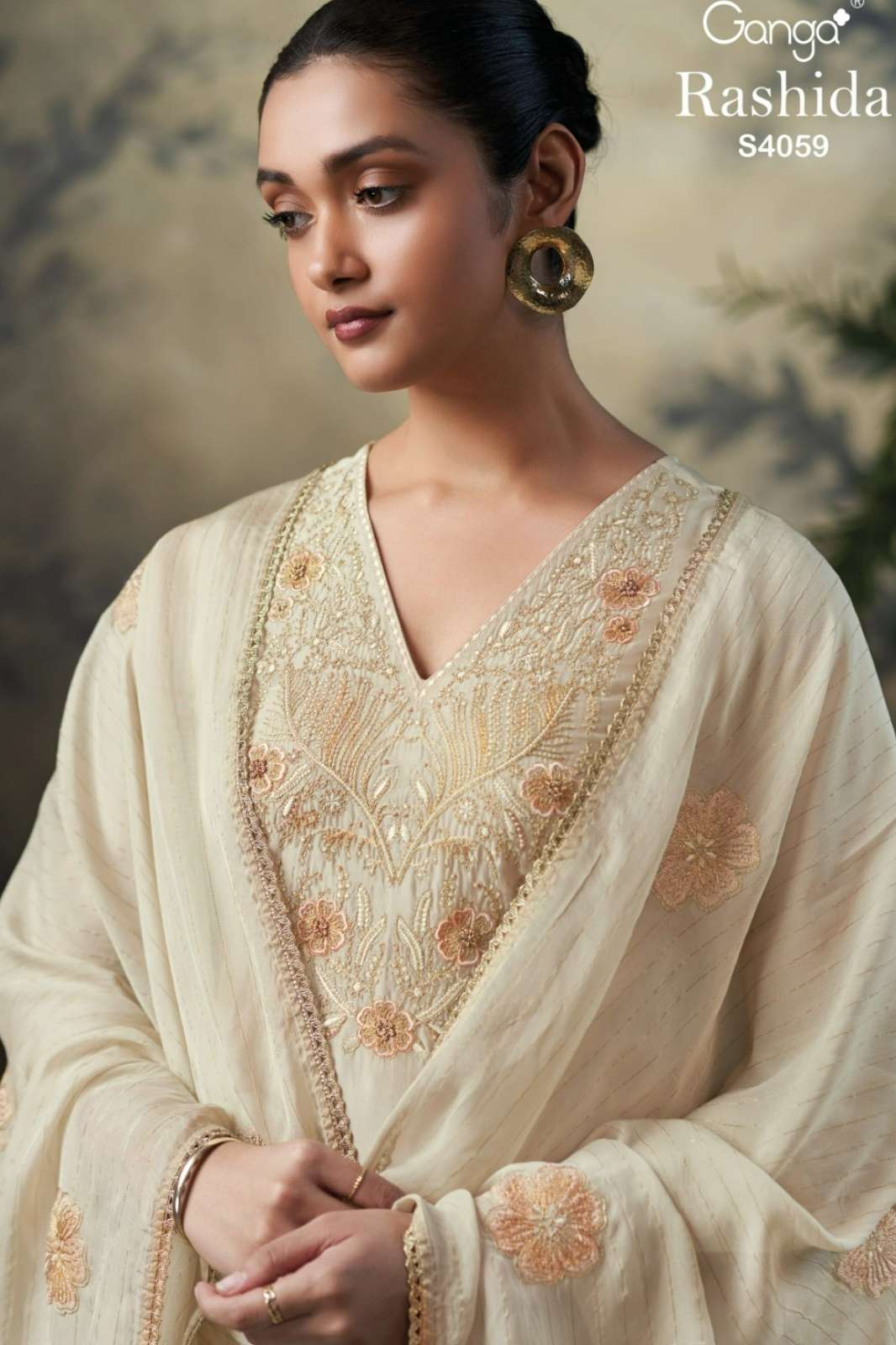 GANGA RASHIDA S4059 PURE BEMBERG HABUTAI SUIT WITH EMBROIDERY