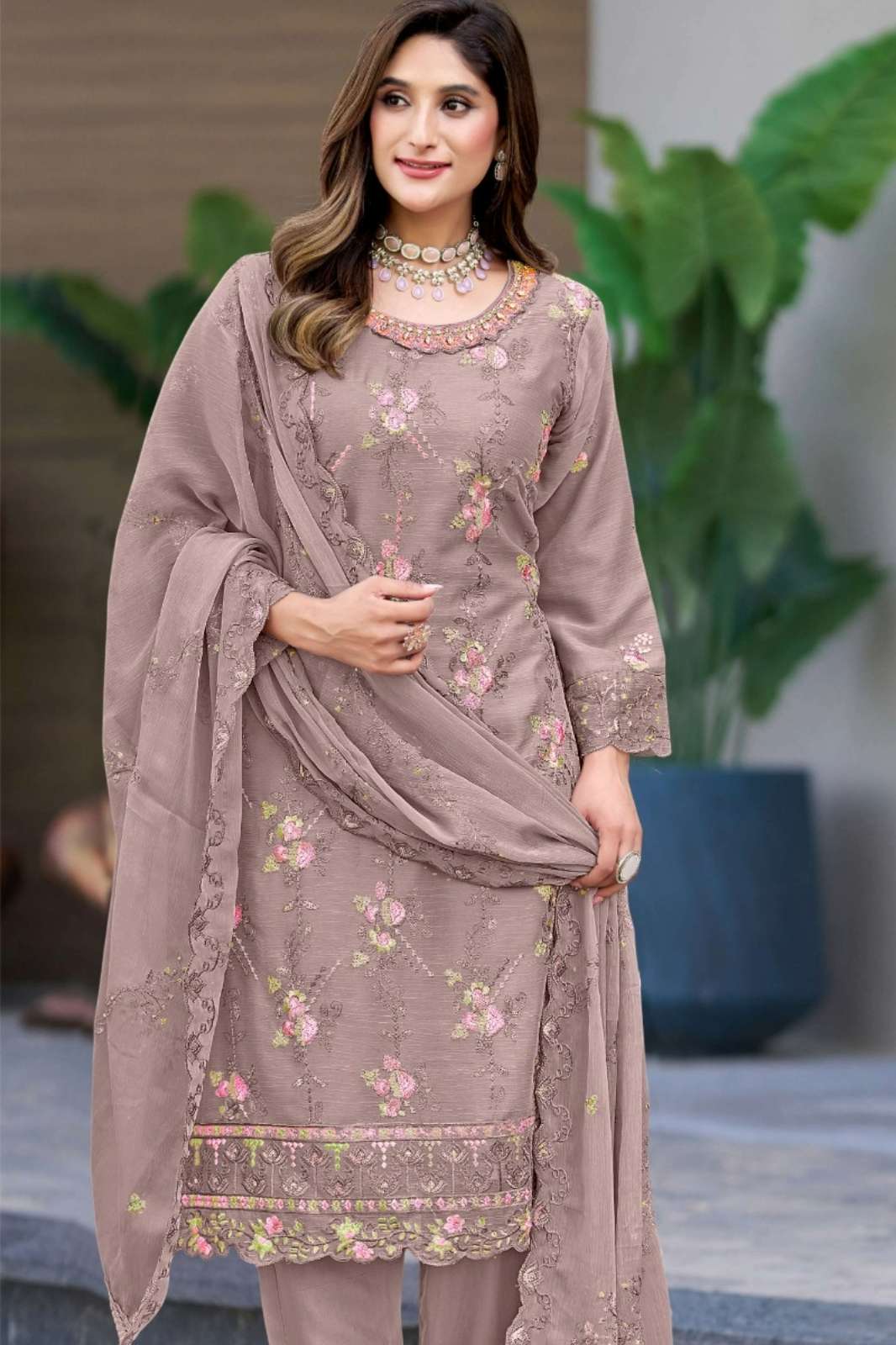 Motifz 5069 Chiffon Pakistani Suit with Embroidery & Khatli Work