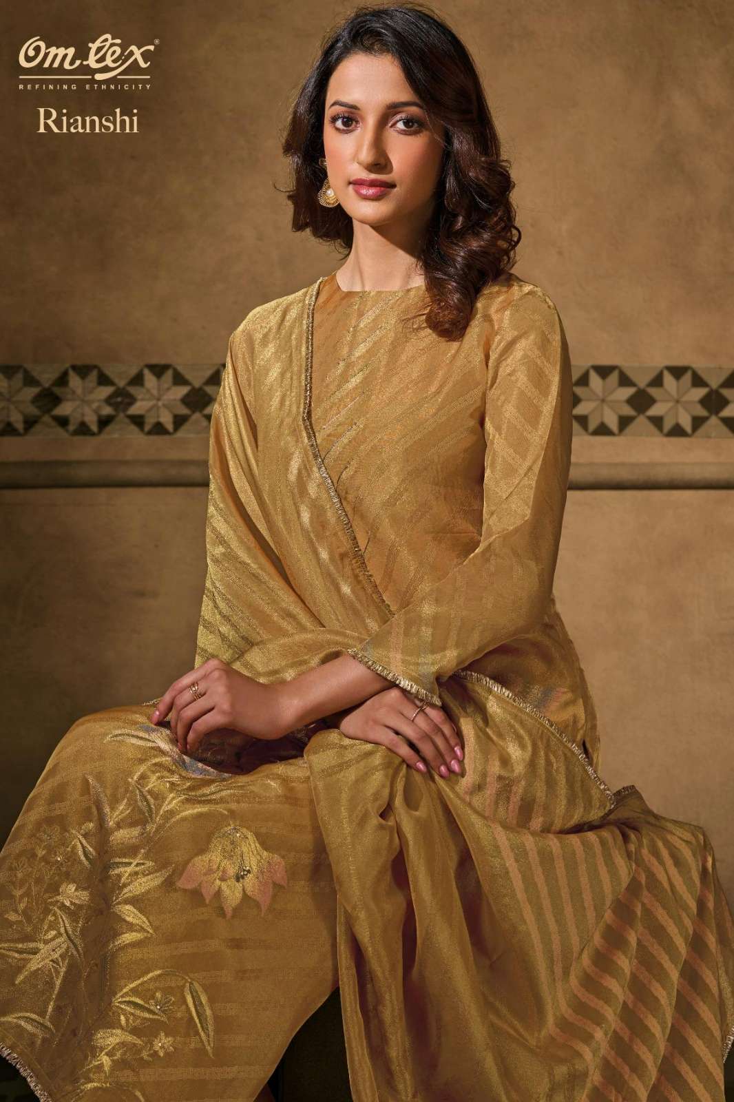 OMTEX RIANSHI ELICE SILK TISSUE JACQUARD DIGITAL PRINTED SUIT WITH HANDWORK