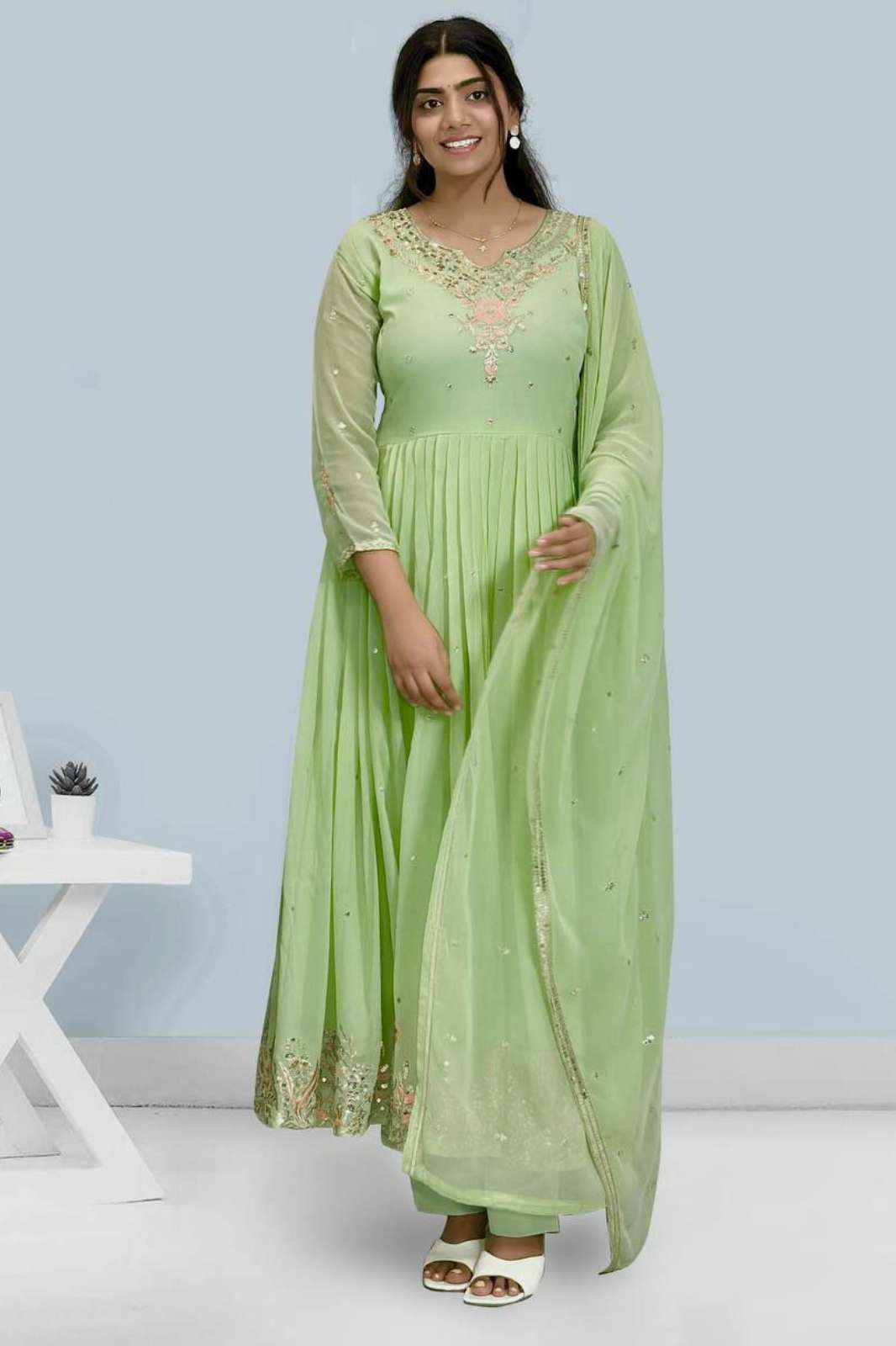 Shri Balaji Emporium DV 24892 Heavy Faux Georgette Anarkali Style Suit