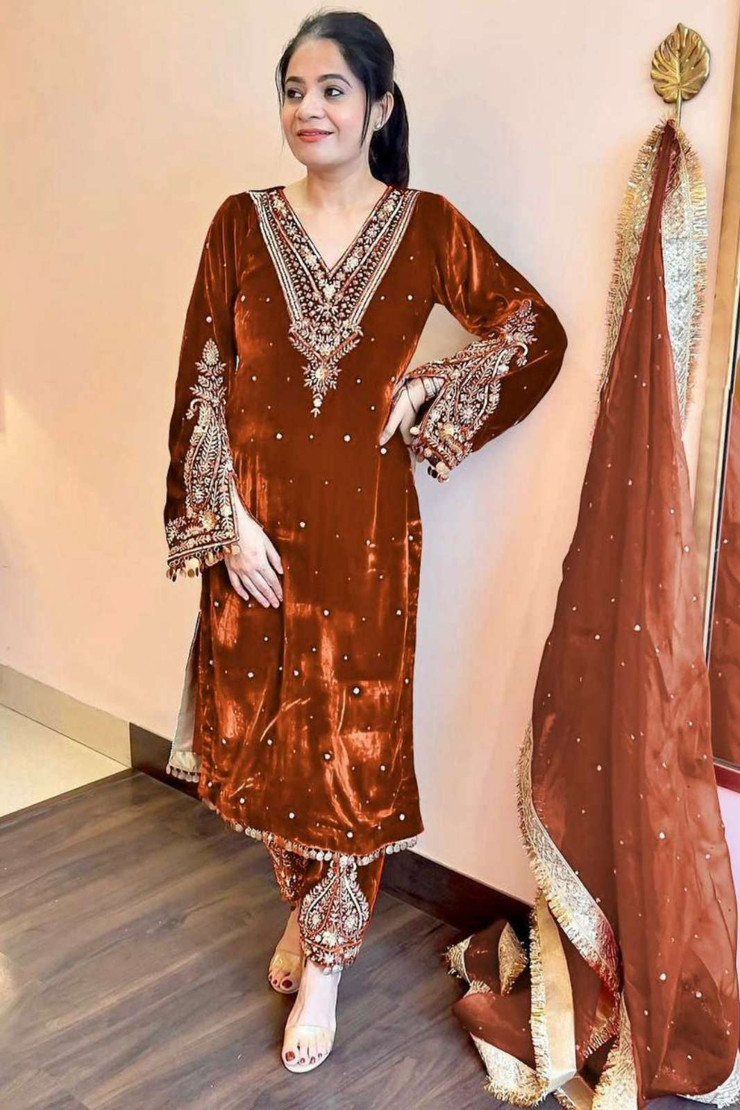 Shri Balaji Emporium DV 25050 Heavy Pure Viscose Velvet Designer Suit