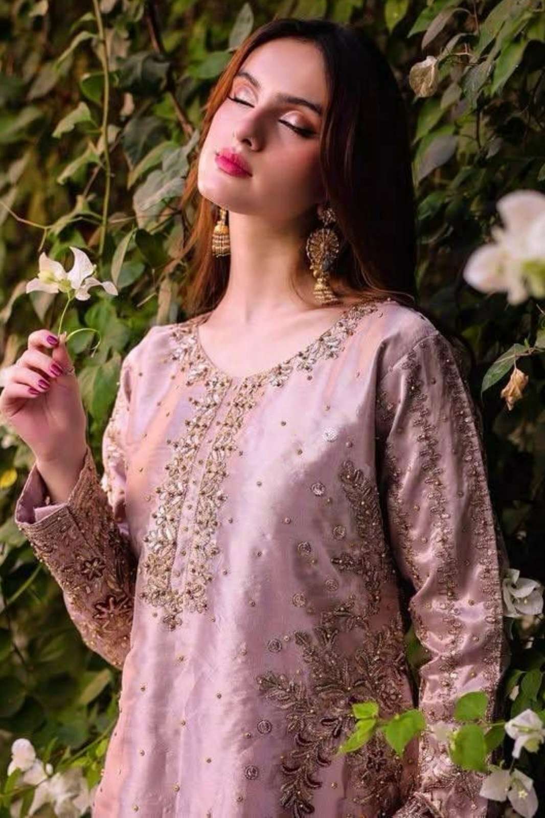 Shri Balaji Emporium LC 1358 Beautiful Chinon Silk Salwar Suit